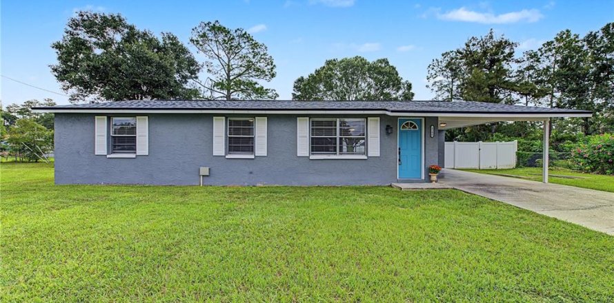 House in Lutz, Florida 3 bedrooms, 109.25 sq.m. № 2381072