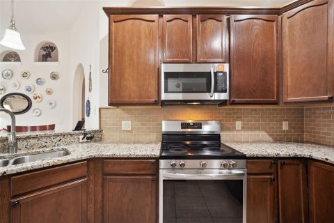 Villa ou maison à vendre à Mount Dora, Floride: 4 chambres, 199.46 m2 № 2218810 - photo 26