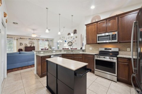Villa ou maison à vendre à Mount Dora, Floride: 4 chambres, 199.46 m2 № 2218810 - photo 4