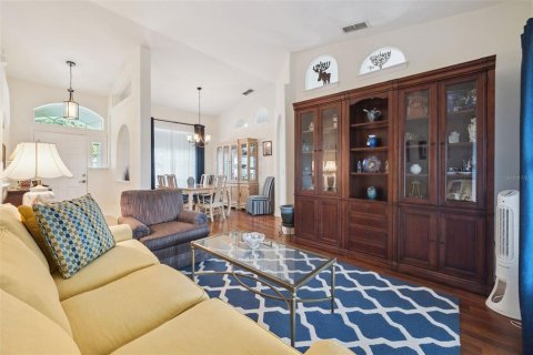 Villa ou maison à vendre à Mount Dora, Floride: 4 chambres, 199.46 m2 № 2218810 - photo 16