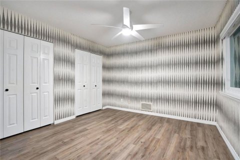 House in Ormond Beach, Florida 2 bedrooms, 118.45 sq.m. № 2135221 - photo 7