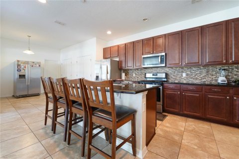 House in Winter Garden, Florida 4 bedrooms, 250.37 sq.m. № 2123330 - photo 8