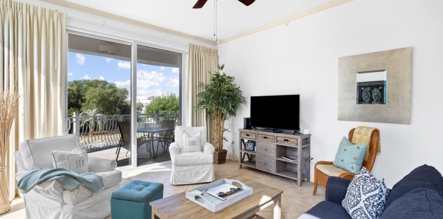Condominio en Rosemary Beach, Florida, 3 dormitorios № 561808