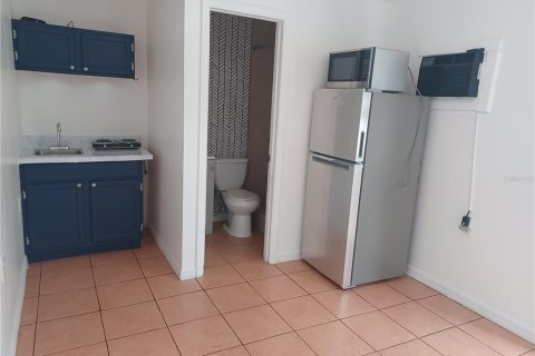 Casa en venta en Orlando, Florida, 4 dormitorios, 132.2 m2 № 1847418 - foto 16