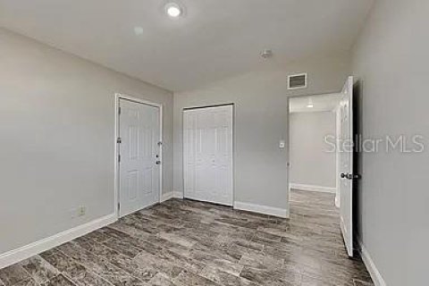 Casa en venta en Orlando, Florida, 4 dormitorios, 132.2 m2 № 1847418 - foto 10