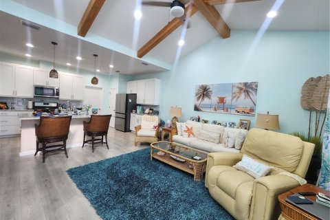 Villa ou maison à vendre à Daytona Beach, Floride: 2 chambres, 121.05 m2 № 2213126 - photo 6