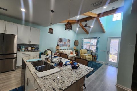 Villa ou maison à vendre à Daytona Beach, Floride: 2 chambres, 121.05 m2 № 2213126 - photo 13
