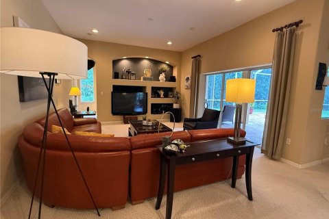 Villa ou maison à louer à Wesley Chapel, Floride: 4 chambres, 238.11 m2 № 2405474 - photo 7