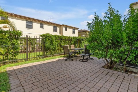 Adosado en alquiler en Davie, Florida, 3 dormitorios, 157.56 m2 № 2055123 - foto 27