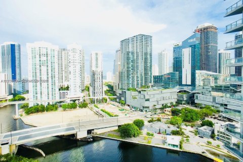 Condo in Miami, Florida, 2 bedrooms  № 1994237 - photo 8