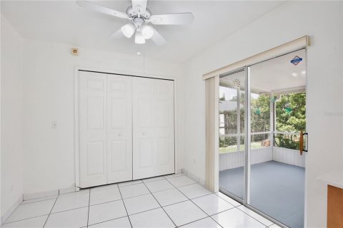 House in Orlando, Florida 3 bedrooms, 115.57 sq.m. № 1784717 - photo 12