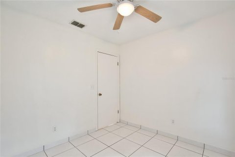 House in Orlando, Florida 3 bedrooms, 115.57 sq.m. № 1784717 - photo 18