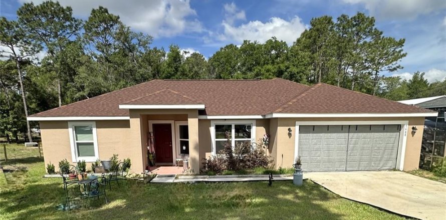 Casa en Dunnellon, Florida 3 dormitorios, 139.26 m2 № 1662620