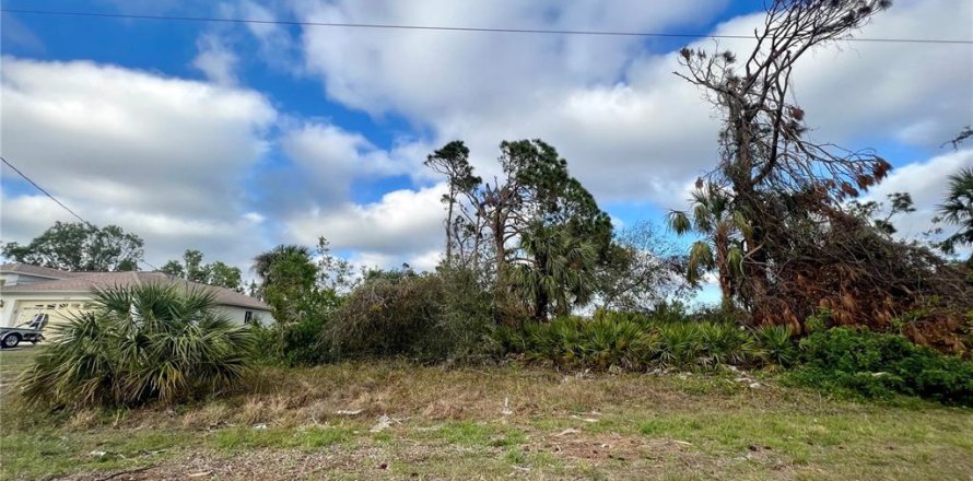 Land in North Port, Florida № 2237514
