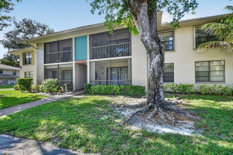 Condo in Boynton Beach, Florida, 2 bedrooms  № 2185060 - photo 2