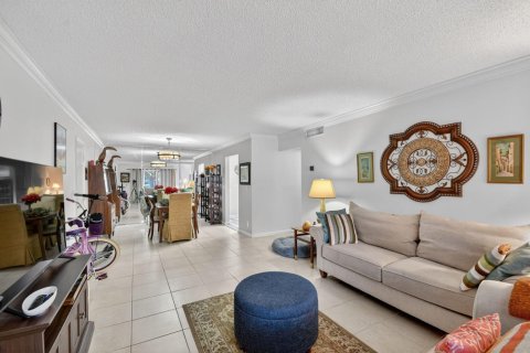 Condo in Boynton Beach, Florida, 2 bedrooms  № 2185060 - photo 9