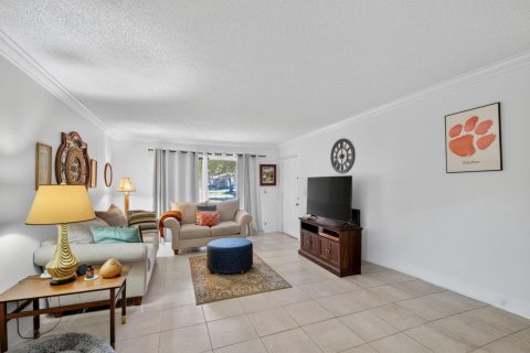 Condo in Boynton Beach, Florida, 2 bedrooms  № 2185060 - photo 11