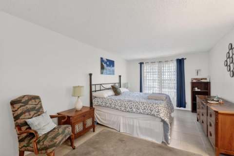 Condo in Boynton Beach, Florida, 2 bedrooms  № 2185060 - photo 16