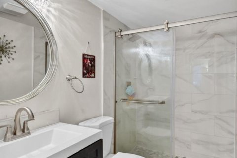 Condo in Boynton Beach, Florida, 2 bedrooms  № 2185060 - photo 28