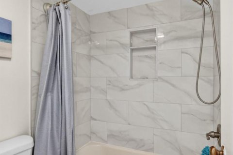 Condo in Boynton Beach, Florida, 2 bedrooms  № 2185060 - photo 22