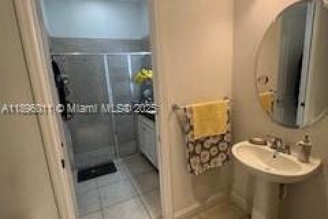 Adosado en venta en Davenport, Florida, 3 dormitorios № 1951291 - foto 13