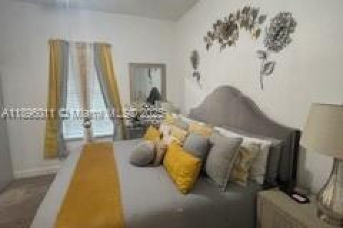 Adosado en venta en Davenport, Florida, 3 dormitorios № 1951291 - foto 9