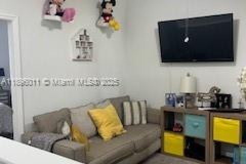 Adosado en venta en Davenport, Florida, 3 dormitorios № 1951291 - foto 23