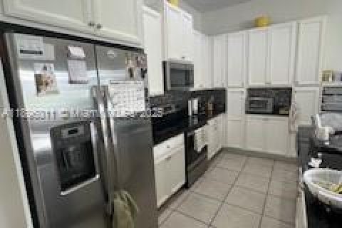 Adosado en venta en Davenport, Florida, 3 dormitorios № 1951291 - foto 17