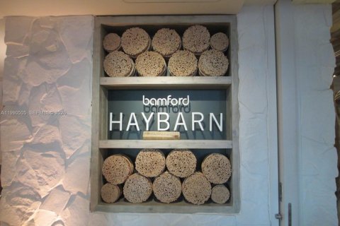 Condo in Miami Beach, Florida, 1 bedroom  № 2053080 - photo 26