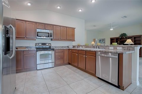 Casa en alquiler en The Villages, Florida, 2 dormitorios, 167.97 m2 № 1833333 - foto 8