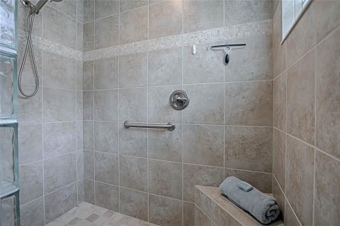 Casa en alquiler en The Villages, Florida, 2 dormitorios, 167.97 m2 № 1833333 - foto 18