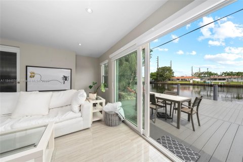 Купить виллу или дом в Форт-Лодердейл, Флорида 4 спальни, 204.76м2, № 1958040 - фото 3