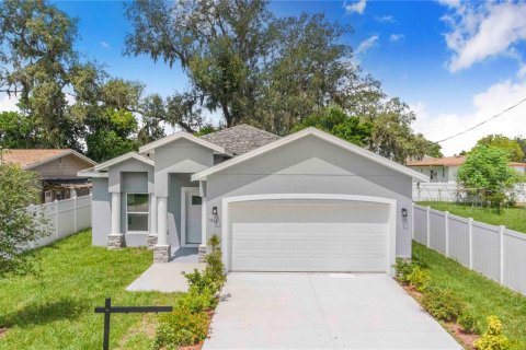 Casa en venta en Haines City, Florida, 4 dormitorios, 139.45 m2 № 1882718 - foto 1