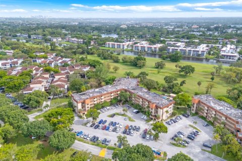 Condominio en alquiler en Lauderhill, Florida, 2 dormitorios, 122.07 m2 № 1946351 - foto 29