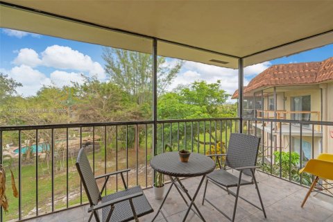 Condominio en alquiler en Lauderhill, Florida, 2 dormitorios, 122.07 m2 № 1946351 - foto 23