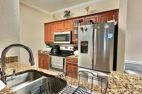 Condominio en venta en Orlando, Florida, 2 dormitorios № 1919992 - foto 1