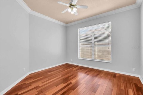 House in Tampa, Florida 5 bedrooms, 330.45 sq.m. № 1884326 - photo 20