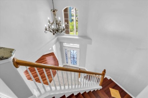 House in Tampa, Florida 5 bedrooms, 330.45 sq.m. № 1884326 - photo 23