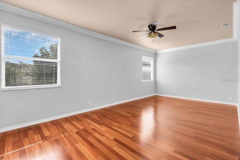 House in Tampa, Florida 5 bedrooms, 330.45 sq.m. № 1884326 - photo 27