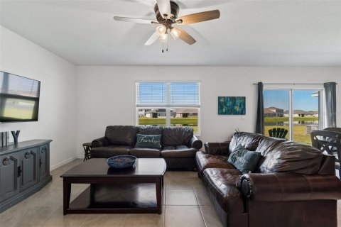 Casa en alquiler en Plant City, Florida, 5 dormitorios, 248.42 m2 № 2151326 - foto 25