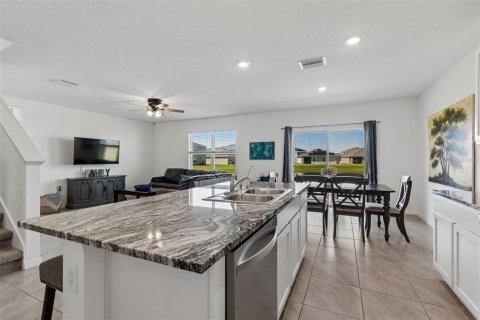 Casa en alquiler en Plant City, Florida, 5 dormitorios, 248.42 m2 № 2151326 - foto 17