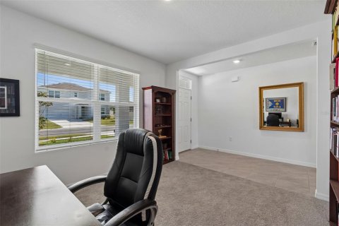 Casa en alquiler en Plant City, Florida, 5 dormitorios, 248.42 m2 № 2151326 - foto 8