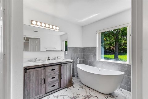 Villa ou maison à vendre à Palm Coast, Floride: 4 chambres, 184.5 m2 № 1542320 - photo 12