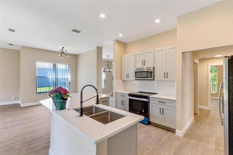 Villa ou maison à vendre à Palm Coast, Floride: 4 chambres, 184.5 m2 № 1542320 - photo 4