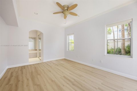 Villa ou maison à vendre à Hollywood, Floride: 3 chambres, 145.02 m2 № 1841119 - photo 11