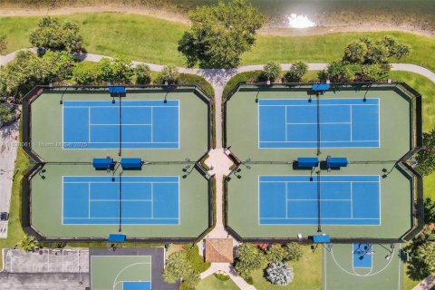 Villa ou maison à vendre à Hollywood, Floride: 3 chambres, 145.02 m2 № 1841119 - photo 29
