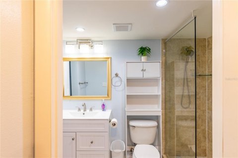 Condominio en alquiler en Clearwater, Florida, 2 dormitorios, 78.5 m2 № 2106065 - foto 12