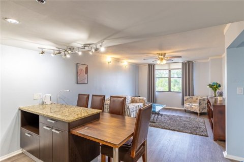 Condominio en alquiler en Clearwater, Florida, 2 dormitorios, 78.5 m2 № 2106065 - foto 14