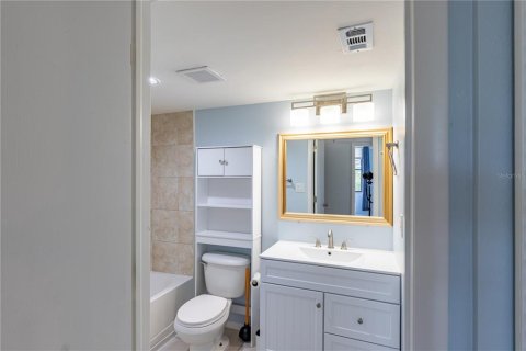 Condominio en alquiler en Clearwater, Florida, 2 dormitorios, 78.5 m2 № 2106065 - foto 24