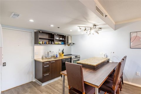Condominio en alquiler en Clearwater, Florida, 2 dormitorios, 78.5 m2 № 2106065 - foto 7
